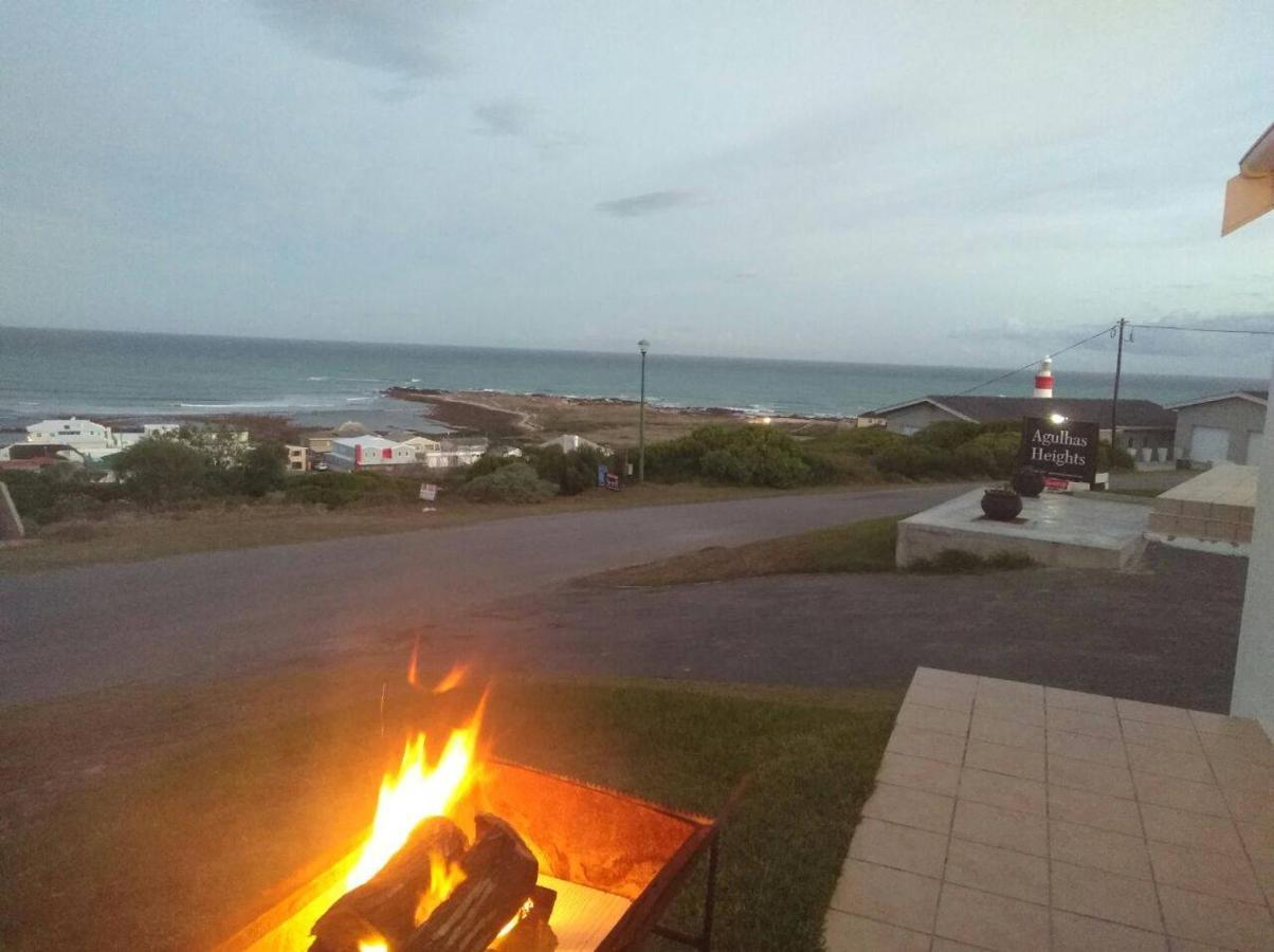 Agulhas Heights Self-Catering Cottages Dış mekan fotoğraf