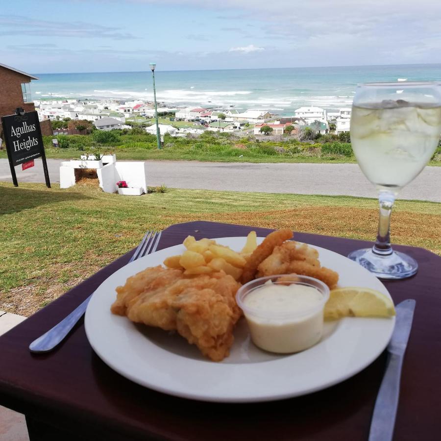 Agulhas Heights Self-Catering Cottages Dış mekan fotoğraf