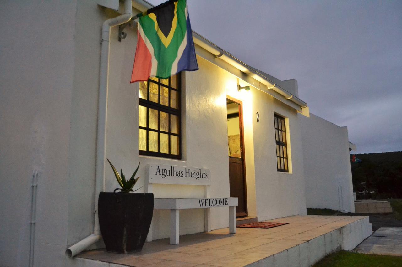 Agulhas Heights Self-Catering Cottages Dış mekan fotoğraf